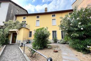 CASA SEMINDIPENDENTE A CAVRIANA