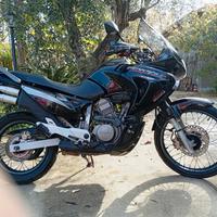 HONDA TRANSALP 650