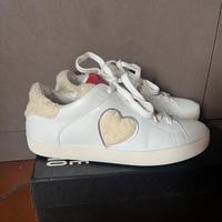 Scarpe Moschino