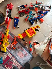 NERF fucili e pistole giocattolo