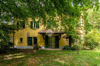 RUSTICO A QUATTRO CASTELLA