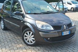 Renault Scenic Scénic 1.6 16V Pack