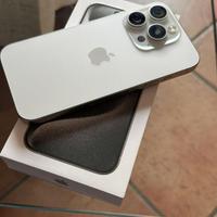 iPhone 15 Pro 256g
