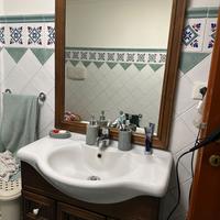 Mobile bagno in legno