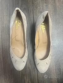 Scarpe décolleté Bata scamosciate beige / panna 39