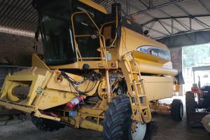 Mietitrebbia new holland al59