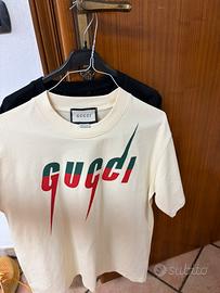 T-shirt gucci