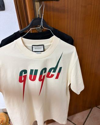 T-shirt gucci