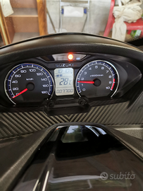 Suzuki burgman 400
