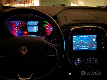 Renault Captur dCi 90cv Iconic