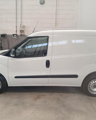 fiat doblò 