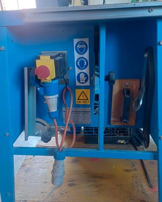 Segatrice circolare da banco