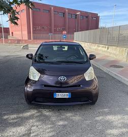 Toyota IQ 1.0