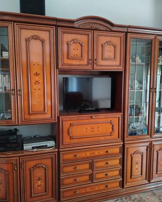 tavolo con sala e 6 sedie