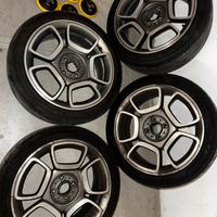 Cerchi 17" Abarth 5 petali 4x98