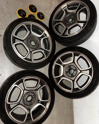 Cerchi 17" Abarth 5 petali 4x98