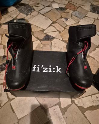scarpa fizik invernale da corsa
