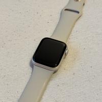 Apple Watch SE 40mm