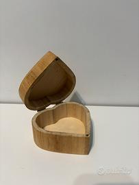 Cuore in legno