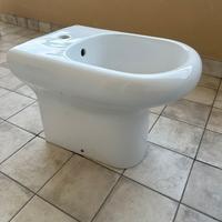 Bagno Sanitari Completo Lavandino