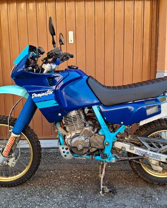Honda Dominator NX650 1990
