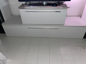 Parete attrezzata