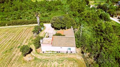 Villa con terreno - baddelonga