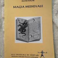 Libro magia medievale