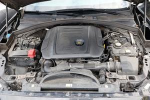 motore Jaguar F pace 