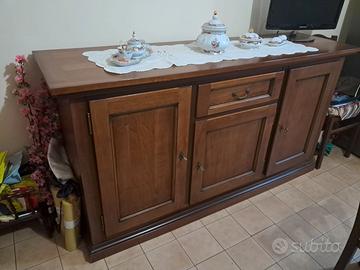 MOBILI SALA IN LEGNO