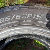 Due pneumatici Milestone green sport 185 65 r15 92