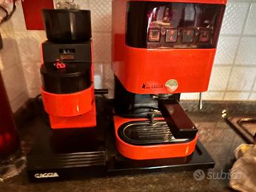 Macchina e macina caffè vintage Gaggia  anni 80