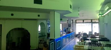 Locale con canna fumaria bar pizzeria tavo