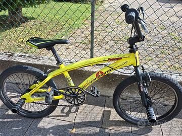 bicicletta bmx