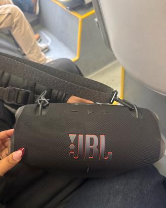 Cassa jbl extreme 4