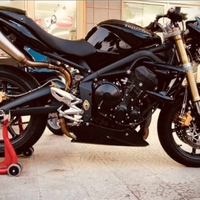 Triumph speed triple 675 2015