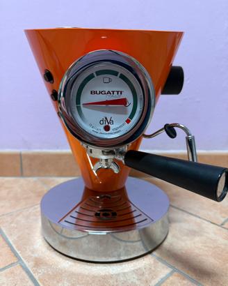 Bugatti Diva macchian da caffe in cialde e polvere