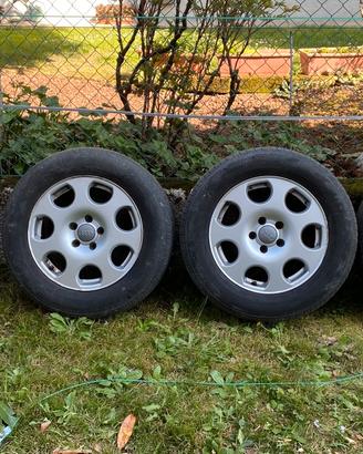 Cerchi in lega Audi e Volkswagen T4