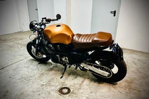 Suzuki Gsx Cafe racer