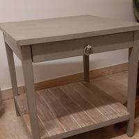 Tavolino grigio shabby chic