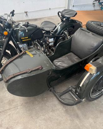 Sidecar 650 cc
