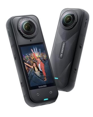 Insta360 X5 perfetta + microSD alta qualita