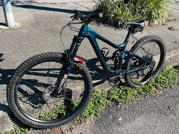 GIANT REIGN ADVANCED MULLET ENDURO