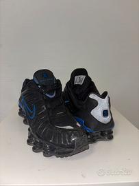Nike Shoks
