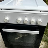 Cucina a gas OK 4 fuochi con forno