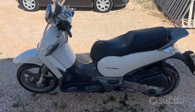 Scarabeo 250 ie