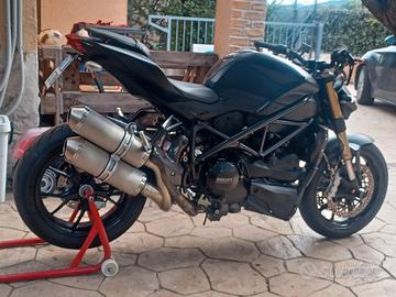 Ducati streetfighter 848