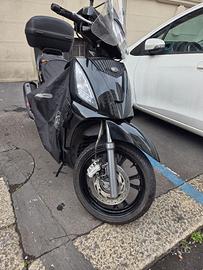 Kymco people 300 gti