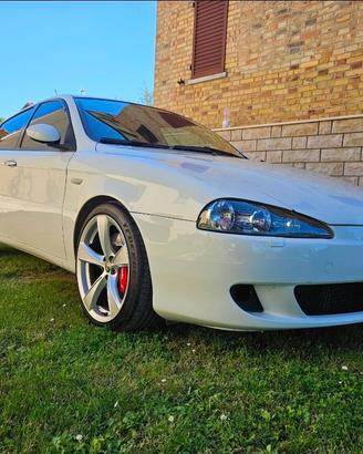 Alfa 147 Q2 1.9 jtdm 300 cv