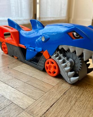 Hotwheels playset trasportatore squalo